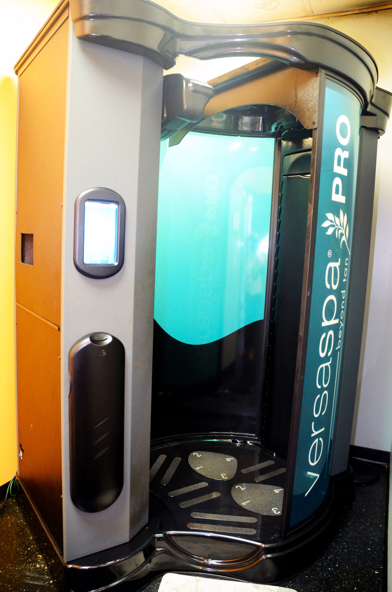 Versa Spa Pro Spray Booth Sun Studio Tanning & Boutique